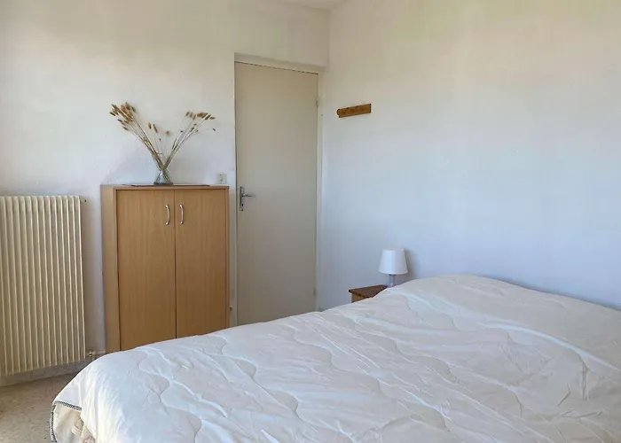Apartamento T2 Ensoleillé Avec Parking Privatif à Partir De 2025, Climatisation Et Proche Des Thermes - Fr-1-553-268